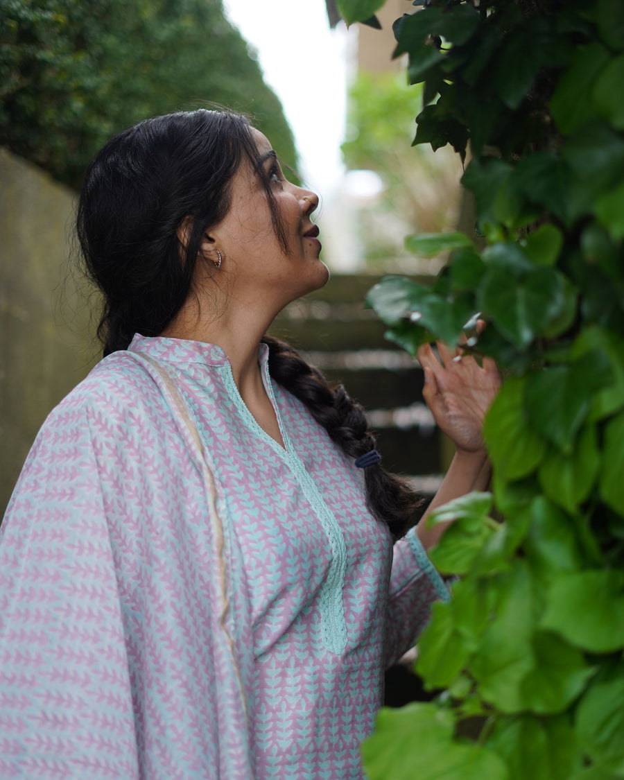 Lavender Butti Jaal Chanderi Kurta Set