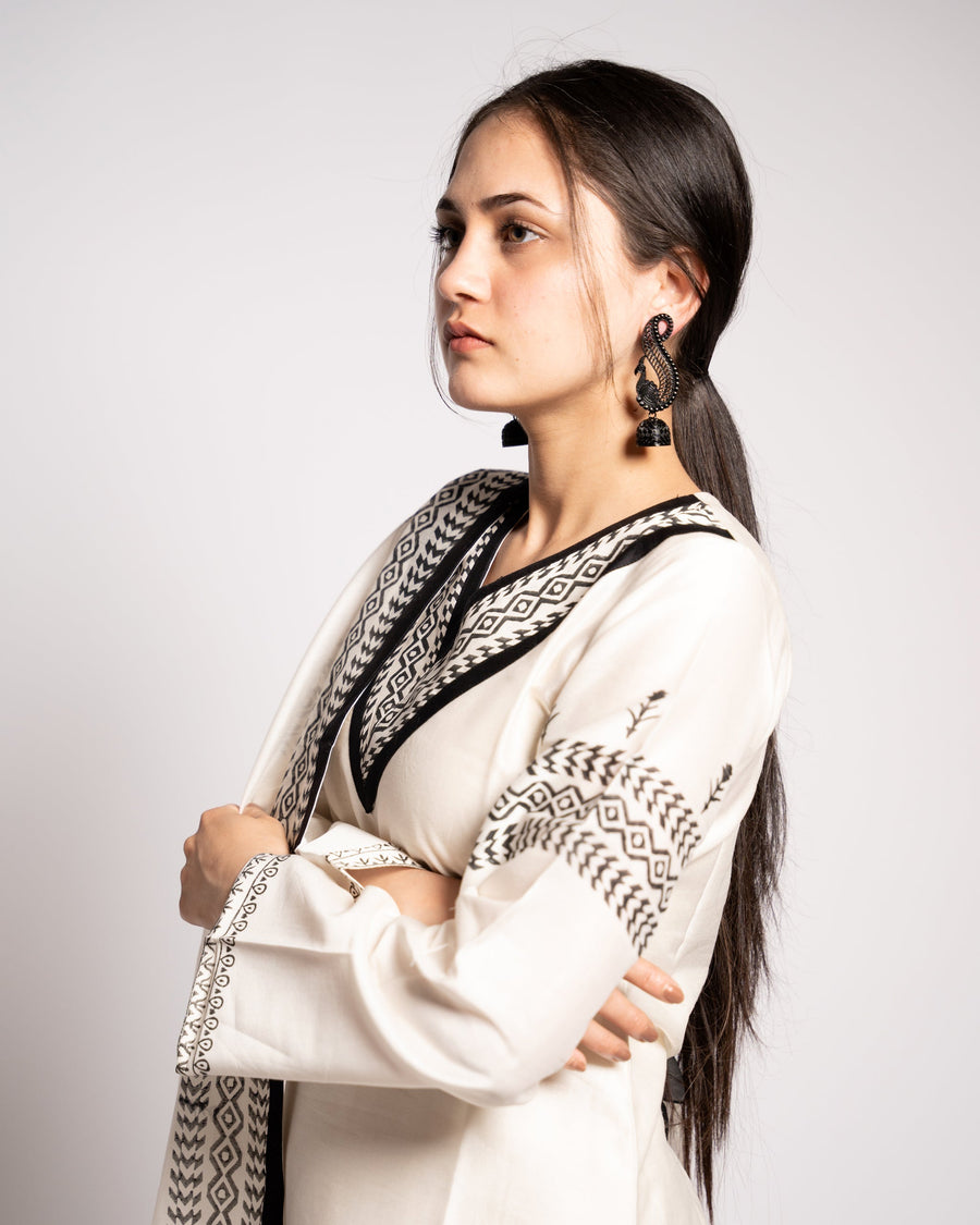 White Chanderi Kurta Set with Lace Trim