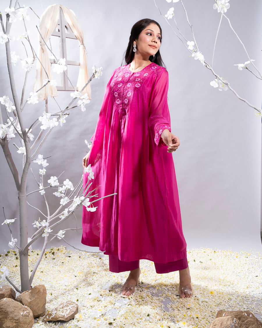 Dilshad Fuschia Pink Chanderi Kurta Set with Embroidered Yoke